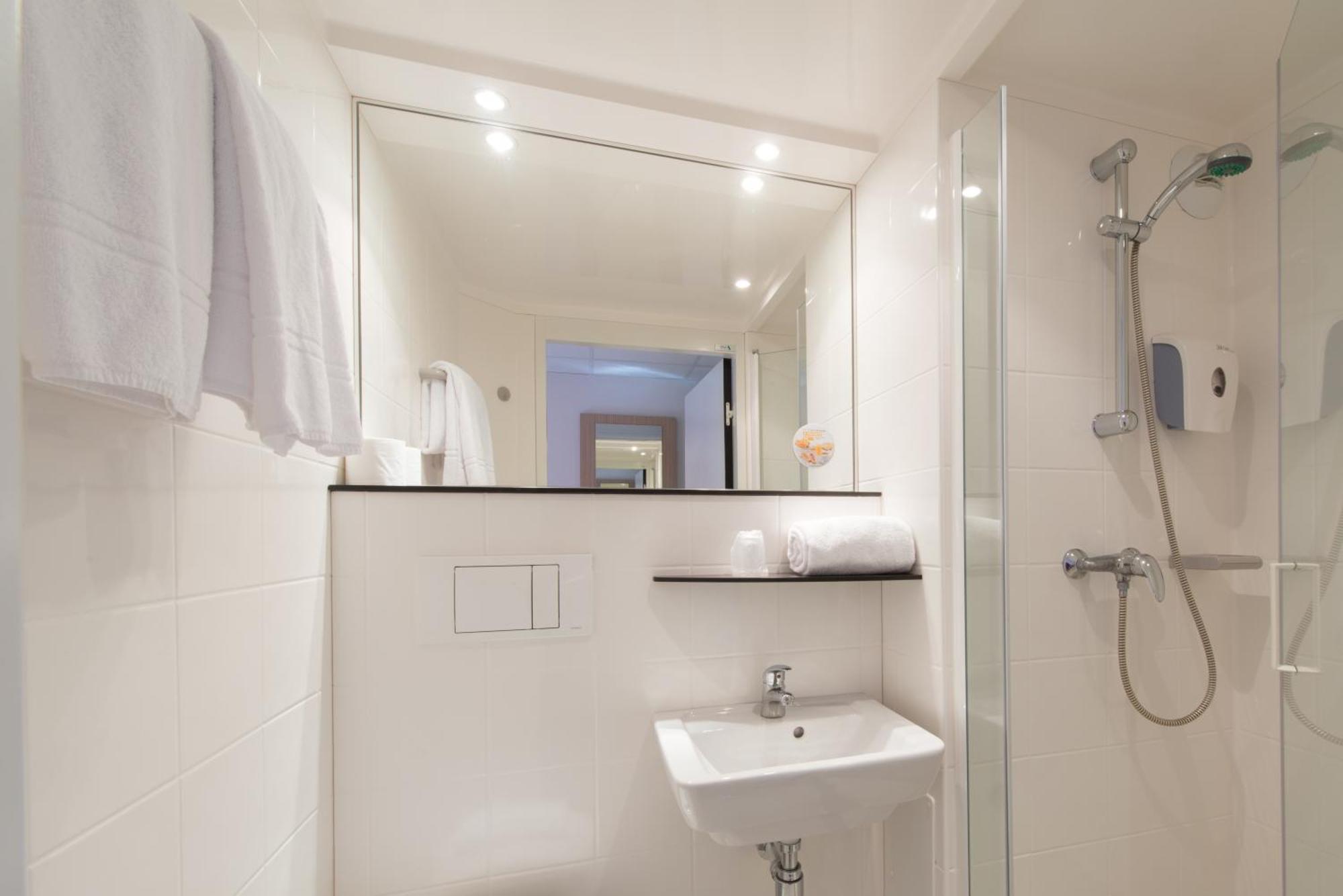 Hotel Eco La Rochelle Centre Les Minimes מראה חיצוני תמונה