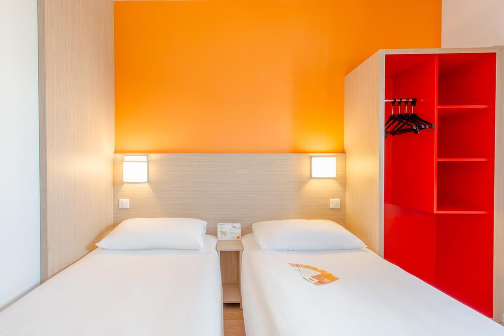 Hotel Eco La Rochelle Centre Les Minimes מראה חיצוני תמונה